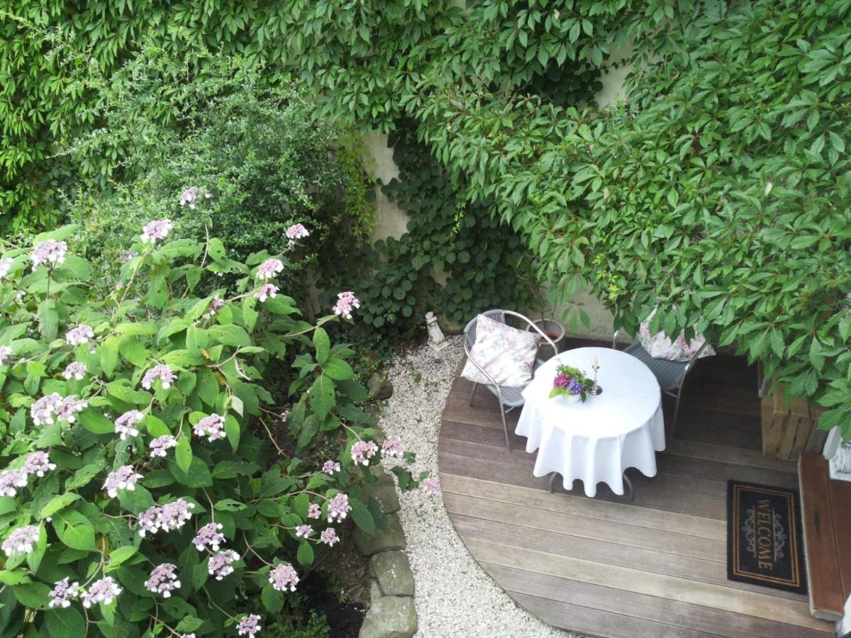 Gaestezimmer Am Huestert Adenau Exterior foto