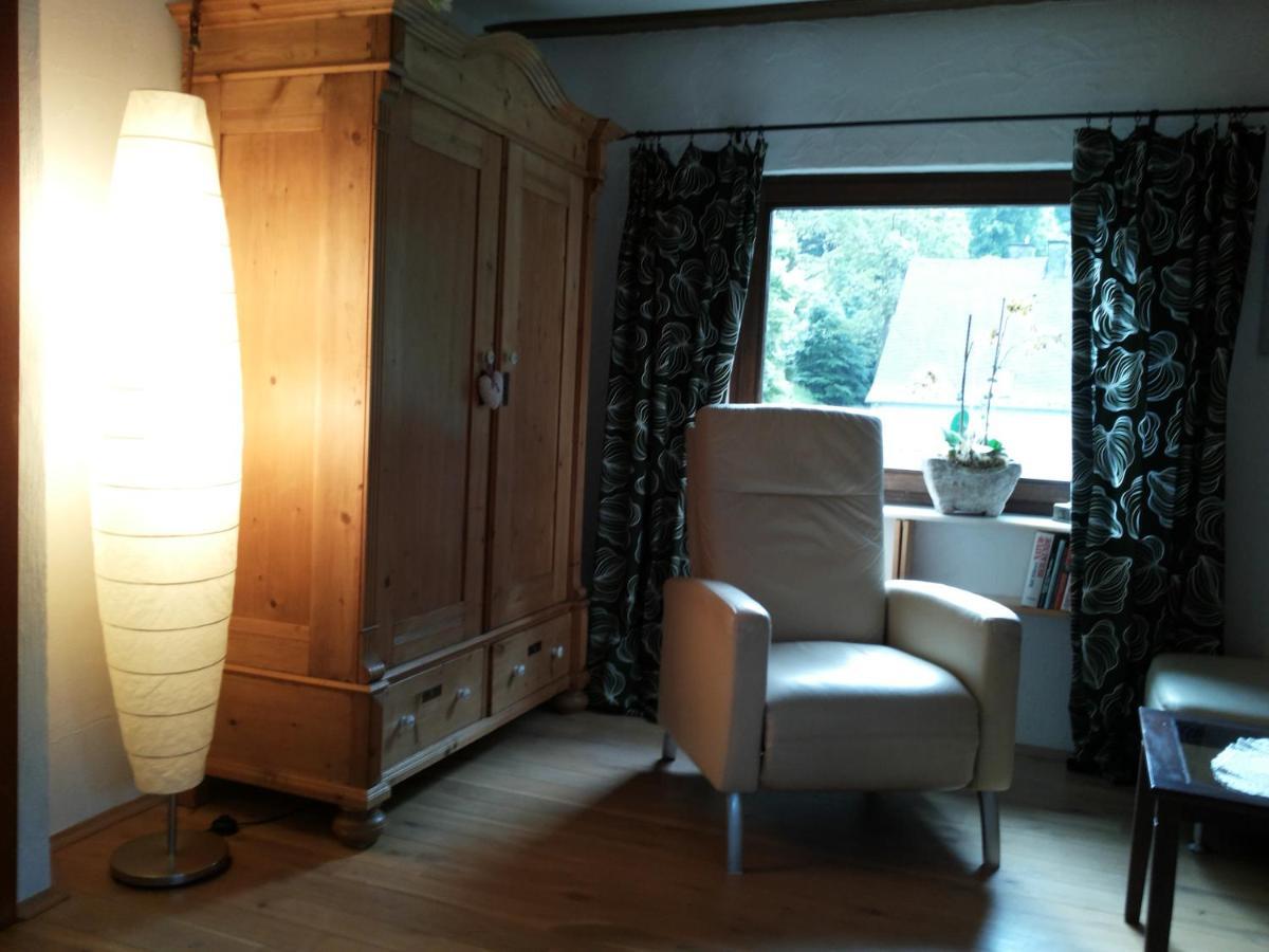 Gaestezimmer Am Huestert Adenau Exterior foto