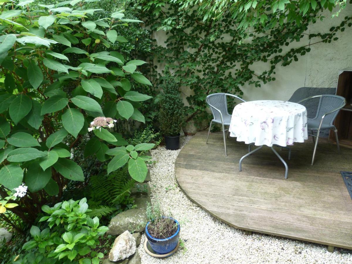Gaestezimmer Am Huestert Adenau Exterior foto